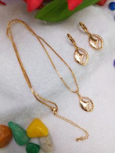 Delicate Pendent Chain Earring Set