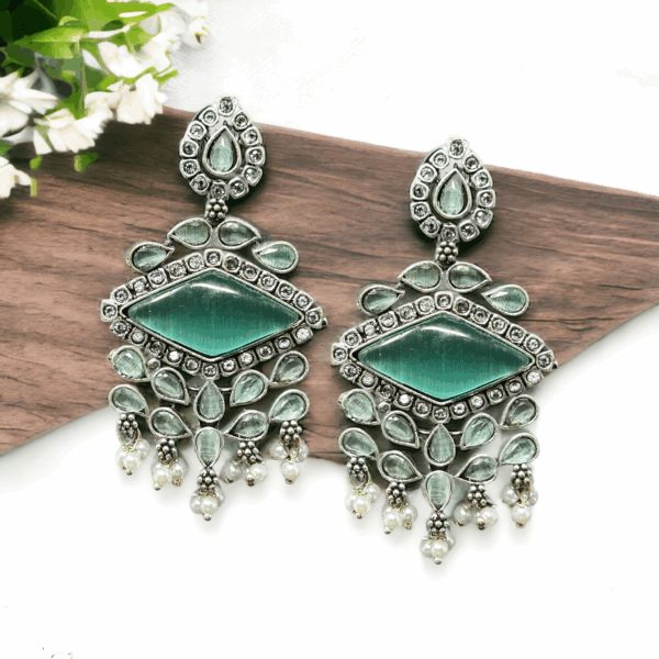 EAR048328E1.png EAR048328E1.png