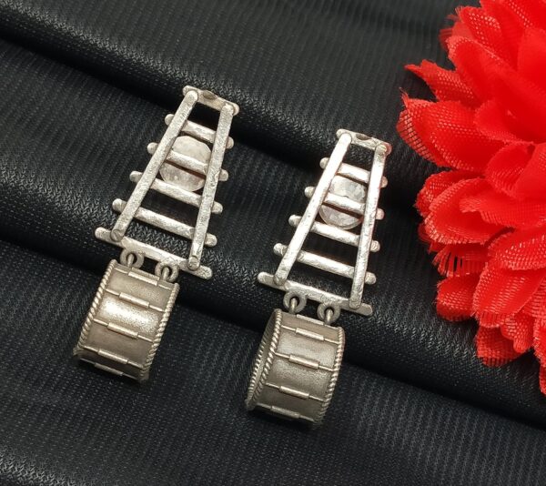 ISLAER2795C.jpg ISLAER2795C.jpg