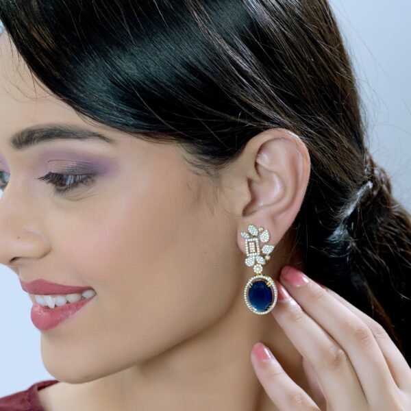 KD-CZER-061200-C-1.jpg KD-CZER-061200-C-1.jpg