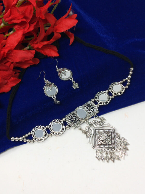 OCJS4105B1.jpg OCJS4105B1.jpg