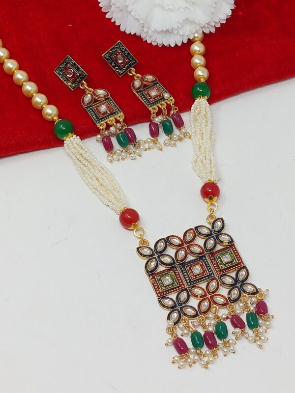 RCJS08140B.jpg RCJS08140B.jpg