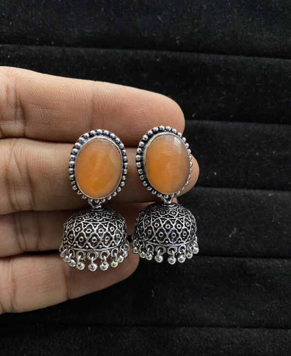 RMEAR011120B.jpg RMEAR011120B.jpg