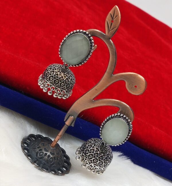 TREAR011120G.jpg TREAR011120G.jpg