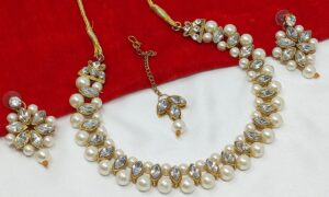 Pearl Choker Necklace Set