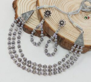 Layered Pearl Oxidized Set